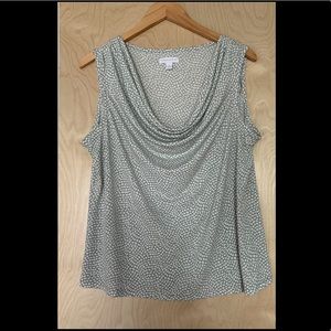 3/$15 gray print too sz XL